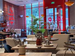 -必胜客(新中纬店)