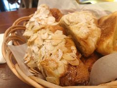 -麦田工坊(月湖店)