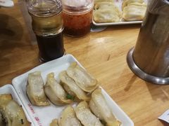 -小姜锅贴(凤凰街店)