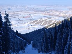 -丝绸之路山地度假区滑雪场
