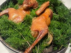 -弦月窗LUNETTE BY AMANDA(复兴路店)