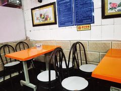 -南宁市连升风味小吃店