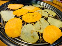 -老炉家木炭烤肉(长江国际店)