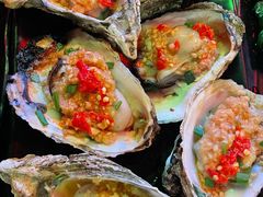 炭烧生蚝-黄师傅湿辣牛肉(胡桃里店)