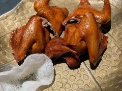 -蝴蝶里·粤菜·点心(龙湖天街&滨江店)