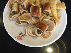 -重庆德庄火锅(体育中心店)
