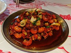 -肥肥虾庄·金牌油焖大虾(汉街SKP店)