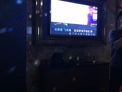 -萧邦音乐会所KTV(向西店)