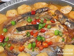-八条友鲜货烧烤·脆皮烤鱼(石岩旗舰店)