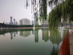 -西北湖绿化广场