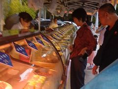 -忆江南·临江鱼馆