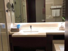 -兴芮温泉度假区