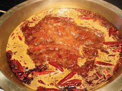 -潮火锅·麻辣牛肉火锅(观音桥方圆·LIVE店)