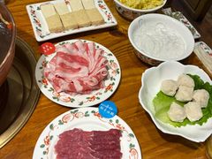 手切鲜羊后腿-北京老门框爆肚四季涮肉(淮海东路外滩店)
