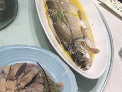 -梅花香里大酒店(郁金香路店)