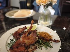 花椒鸽子-LESCEDARS Brasserie Bistro香柏树