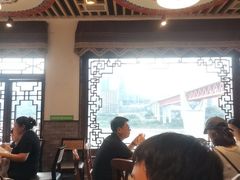 -小天鹅火锅·一线江景洪鼎旗舰店(洪崖洞店)