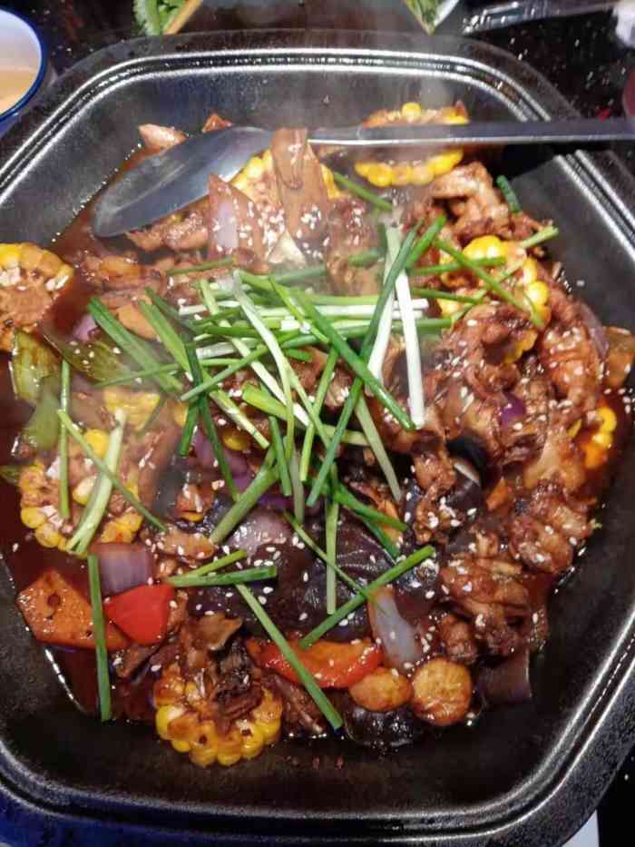 蛙来哒(柳州步步高店)-"[薄荷]环境: 门口叫号的喇叭91震耳欲.