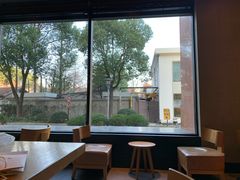 -星巴克(美丽华花园店)