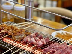 -哈尔滨小酒馆·鲜肉现穿自助烧烤(康新花园店)