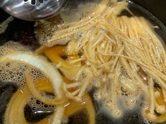 -呷哺呷哺(新世界百货望京店)
