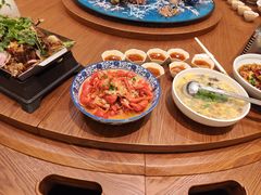 -琥珀老六龙虾(四里河店)