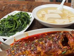 -华冠悠岚·庭院餐厅(青城后山店)