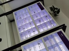 -造寸眼镜·蔡司官方授权店(东门店)