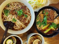 -李先生牛肉面大王(上海站南广场店)