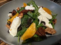 马苏里拉芝士芝麻菜沙拉-Apollo·西班牙小酒馆(安福路店)