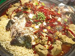 -吞鱼兽麻辣烤鱼(万达店)