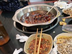 -鸿顺老铁锅美蛙鱼府(解放碑店)