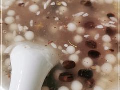 -芳婆糕团店(王府大街店)