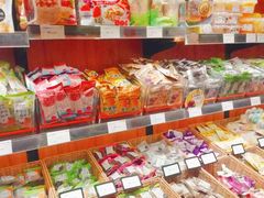 -来伊份(仙霞路二店)