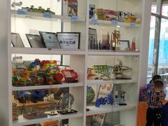 -斯坦星球AI编程·机器人科创·科学实验·信奥·思维·STEM·乐高·竞赛考级(长宁虹桥大融城荟聚中心)