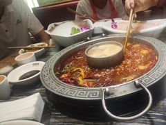-杨肥肠火锅大排档(火车站花园店)