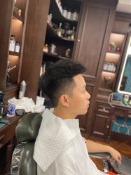 -贝勒爷专业男发