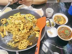 -椒行天下干锅牛蛙·(万宝店)