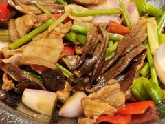 干锅鹿茸菌-陈记菜馆·非遗淮扬菜(东关街教场店)