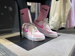 -NIKE品牌体验店(金源新燕莎店)