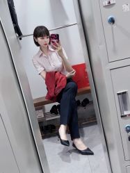 -MOVAN  HAIR莫凡匠人发型屋
