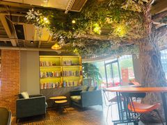 -迪欧咖啡·中西餐融合菜(平江万达旗舰店)
