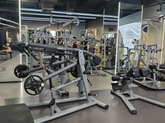 -超鹿运动(五四路恒力城店)