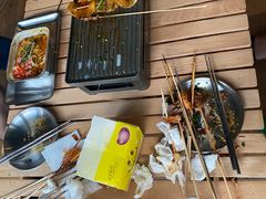 -暮炭·鲜货烧烤小李的精酿酒馆(泽科·空港星泽汇店)