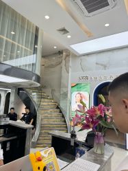 -苏奇发型·烫发染发