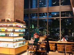 -星巴克臻选(杭州嘉里中心1F店)