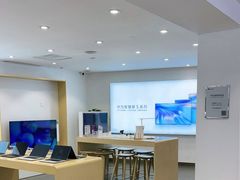 -华为授权体验店(万航渡路)