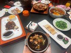 -新天明砂锅鱼头煲