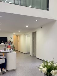 -JNK皮肤管理中心