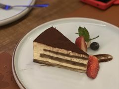 -Golden Lily河内巴黎法越料理餐厅(建国西路店)